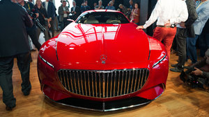 vision-mercedes-maybach-6-concept-live (1).jpg