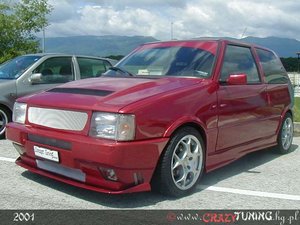 fiat uno.jpg