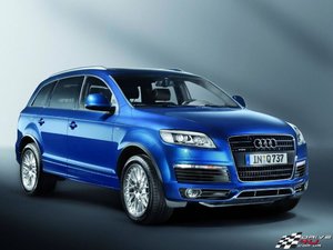 Audi_Q7_4x1600x1200[1].jpg