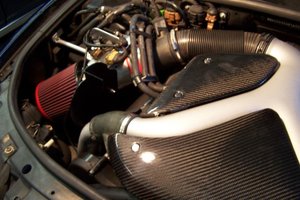 Подкапотный карбон S4 3.jpg