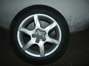 m77qq8b01lk.jpg