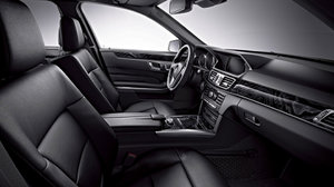 2014-E-Class-Sedan-FutureModel-Interior-04.jpg