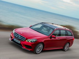 Mercedes-Benz-E-Class_Estate_2014_800x600_wallpaper_03.jpg