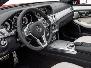 Mercedes-Benz-E-Class_Estate_2014_800x600_wallpaper_19.jpg