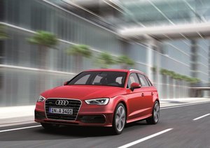 Audi A3 Sportback S line (3)_small.jpg.jpg