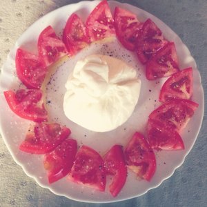 burrata.jpeg