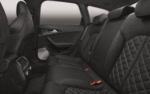 Audi-S6-Avant-2013-interior-3.jpg
