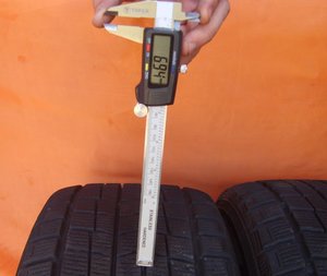 S8009004.jpg