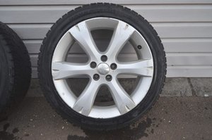 front_01_r.jpg