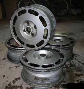 573942661.jpg