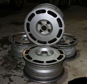 573942983.jpg