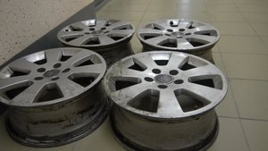 ZCP7T4WK-Dc.jpg