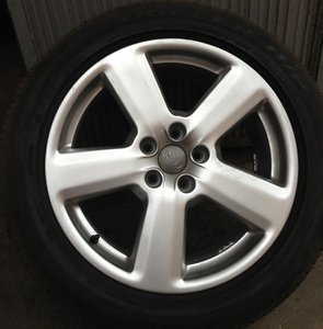 Audi A8 8jx18 ET43.jpg