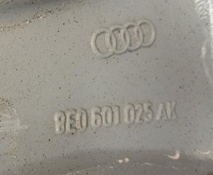 Audi A8 8jx18 ET43.2.jpg