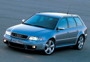 2000-audi-rs4-avant-b5-4.jpg