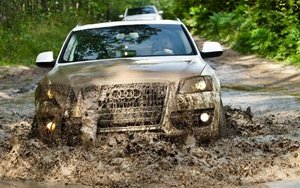 494514240Q5ESQUIROU.jpg