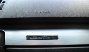 105301222fx.jpg