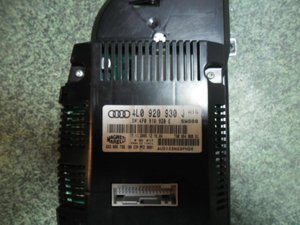 audi-q7-4l0920930j-licznik5317afb1921c9.jpg