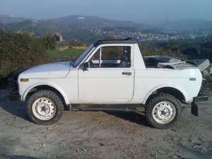 lada_niva_kabriolet.jpg