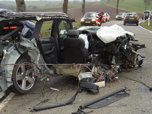 audi-rs6-crash-terrible.jpg