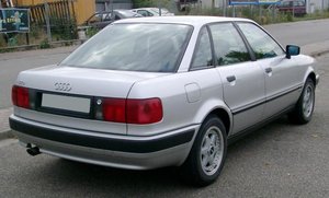 Audi 80 B4_85kw_2.0E.jpg
