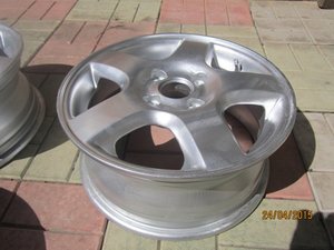 7c94562s-480.jpg