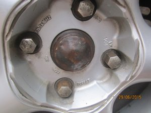 1aecd32s-960.jpg