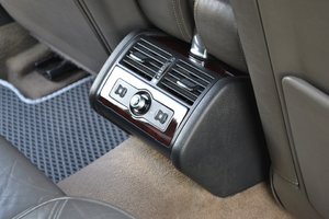 838d5b2s-960.jpg