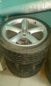 2014482949.jpg