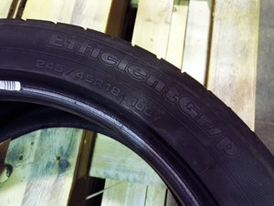 tire1.jpg