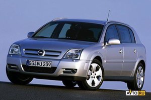 opel_signum_37913_b.jpg