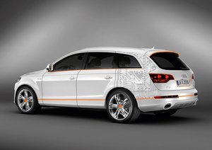 audi-q7-v12-tdi-coastline-9823orange.jpg