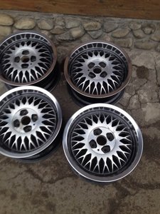 9e284bcs-480.jpg