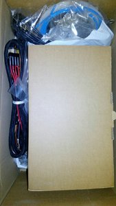 SgHs1EV88A8.jpg