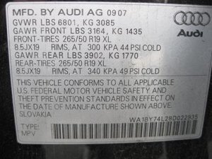 Q7sticker.jpg