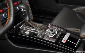 Audi-RS5-2010-1920x1200-024.jpg