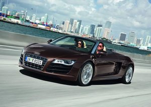Audi-R8-Spyder-121.jpg