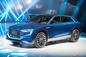 http___cdn.cnn.com_cnnnext_dam_assets_150918170913-frankfurt-motor-show-concept-cars-5.jpg
