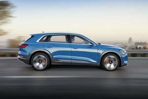 audi-e-tron-quattro-2.jpg