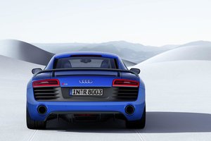 2015-Audi-R8-LMX-Limited-Edition-Rear.jpg