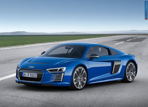 audi_2016_r8_e-tron_001.jpg