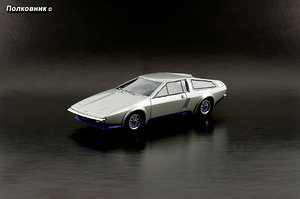16-1974 Audi 100S Coupe Speciale Frua (Avenue43).jpg