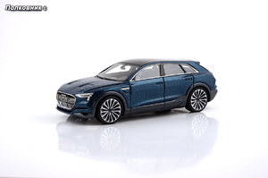 23- 2015 Audi e-tron Quattro (Looksmart).jpg