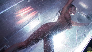 actiongirlsvzshower210.jpg