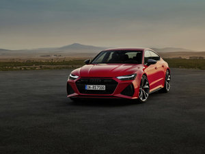 2020-Audi-RS7-Sportback-1-800x600.jpg