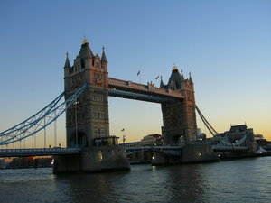 Tower Bridge.jpg