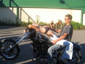 05.jpg