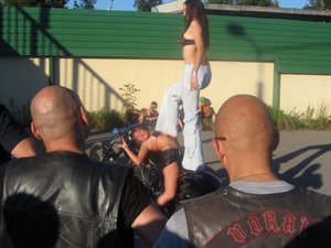 09.jpg