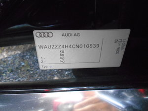 000396585_8.jpg