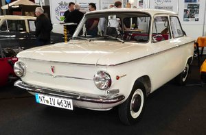 nsu-prinz-4-praesentiert-bei-130800.jpg